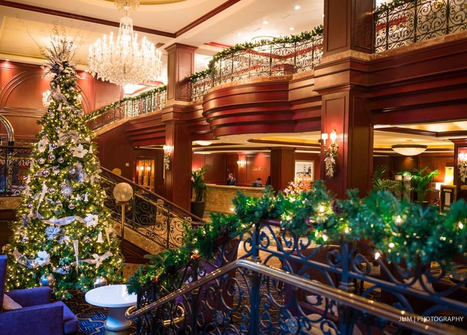 Skate, Savor &amp; Stay <a href="/OmniHotels/">Omni Hotels & Resorts</a> in #SanFrancisco this season! It's a short walk to the Union Square Ice Skating Rink, among many of the city's attractions. Afterwards, enjoy hot cocoa from local purveyor, Amorino, and celebrate the Holidays! #travel 
omnihotels.com/hotels/san-fra…