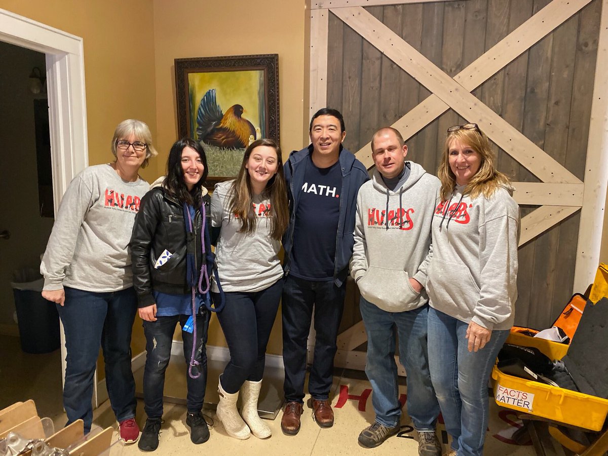 AndrewYang's tweet image. My #PledgeForHumanity was to help out the great people at Hudson Valley Animal Rescue - they found homes for 700 dogs and cats this year alone. 😀👍 hvars.org