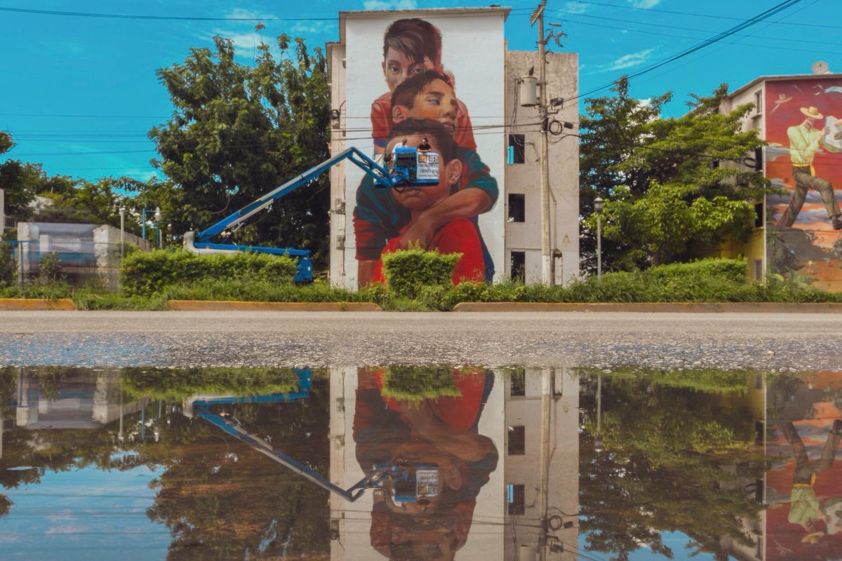 ProyPanorama's tweet photo. Mural terminado por el artista #CaseMaclaim para la primer activación de #PaseoPionero. Este mural se encuentra ubicado en la galería de arte FOVISSTE Bonampak. https://t.co/H85TOxZaaP