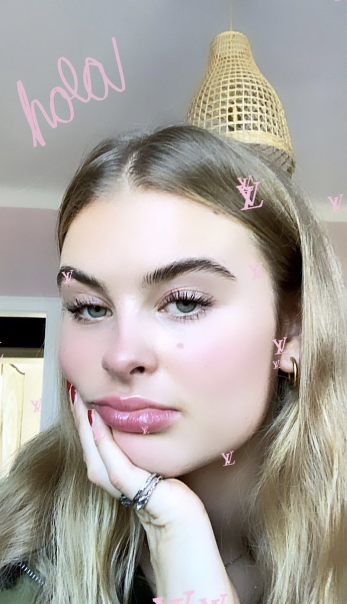 MoneydomL's tweet photo. Weil du mich mit deinen Worten langweilst will ich lieber Zahlen sehen - in Form von Amazongutscheinen 😈

Sei mein erster #Twittersklave

{ findom finsub financial domination paypig zahlschwein zahlopfer geldsklave Geldherrin Moneydom loser zahlsklave walletrape walletdrain } https://t.co/WWSr6l8DFq