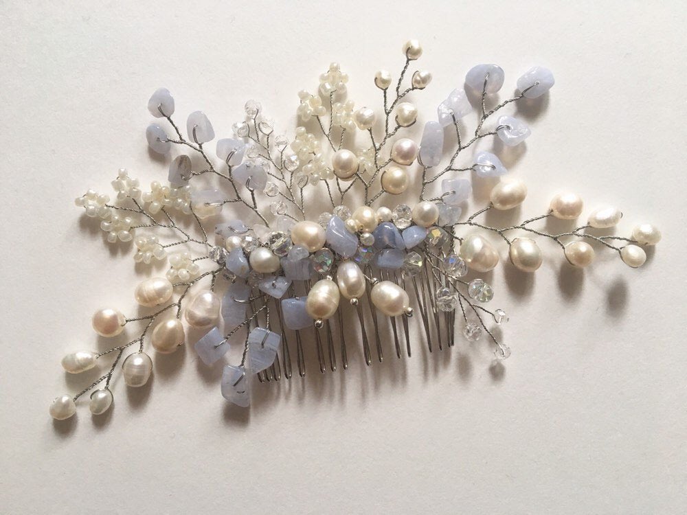 JewelleryKarner's tweet photo. #etsy shop: #Bluelaceagate #pearl #haircomb #bridal #hairaccessories #wedding #hairpiece #brides #bridalhair #jewellery #blue #wedding #hair #formalhair #jewelry #hairjewellery #winterball #bridesmaid #motherofthebride #hairaccessory #comb #hairaccessory https://t.co/OhMSfsyimQ https://t.co/K4O67nXeVx