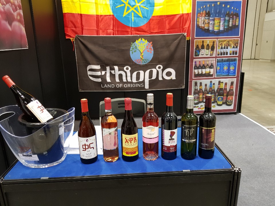 EthioEmbassyKR's tweet photo. The Embassy of the F.D.R. of Ethiopia in Seoul showcased Ethiopian wine at “ Wine Meets World” exhibition at KINTEX with an aim to promote its wine to Korean consumers.  more @ https://t.co/tCfCfMORsf https://t.co/ajQEeRa2ml