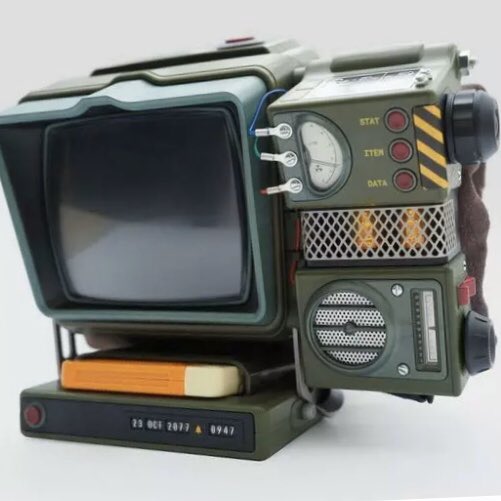 🎅🏻GIVEAWAY🎅🏻
🔥MUST FOLLOW, LIKE and RT to enter🔥
🎅🏻DEC 20TH WINNER ANNOUNCED 🎅🏻
✔️Ships world wild✔️

👀This is not the kit it’s the pre constructed version 👀

Good luck! And Merry Christmas Fallout fans!