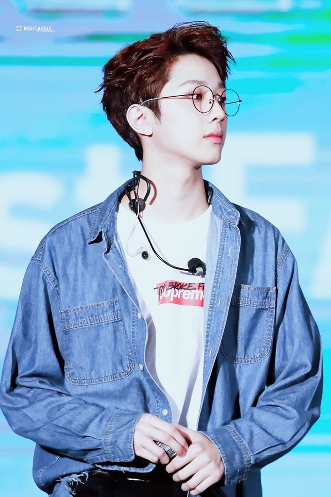 babetennie•1001 tweet media