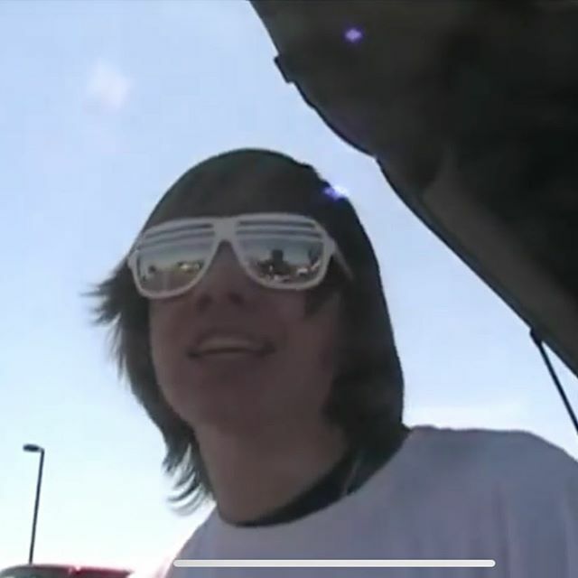 DeerValleyTV's tweet image. It is with heavy hearts we announce the passing of Jason Hawkins, DVTV c/o 2009.  Jason’s wonderful music and video contributions will continued to be played in DVTV for years to come!  His kind and generous spirit always shone through in his videos and … ift.tt/2LeG1vX