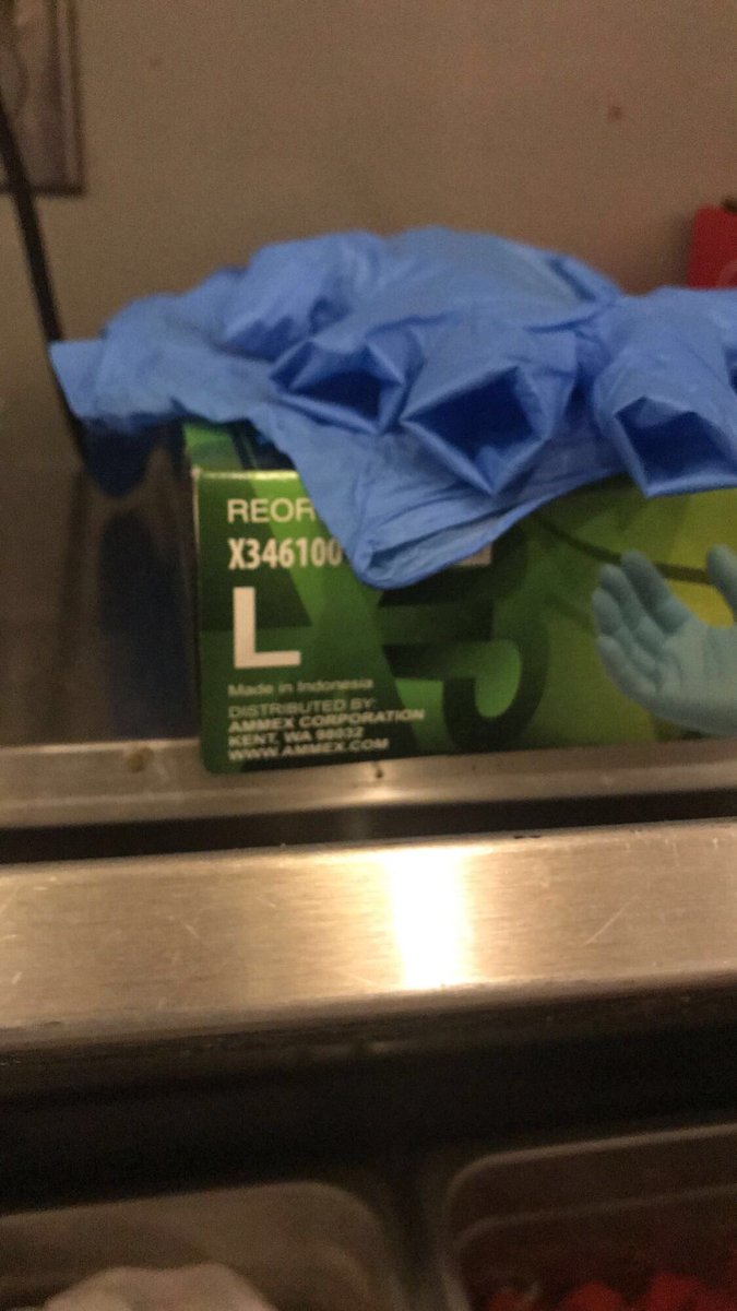 TheTanRabi's tweet photo. Can someone explain to me why my work only has left handed gloves? I felt like an idiot having to wear them like this on my right hand all day... https://t.co/87Rxi7s3kd