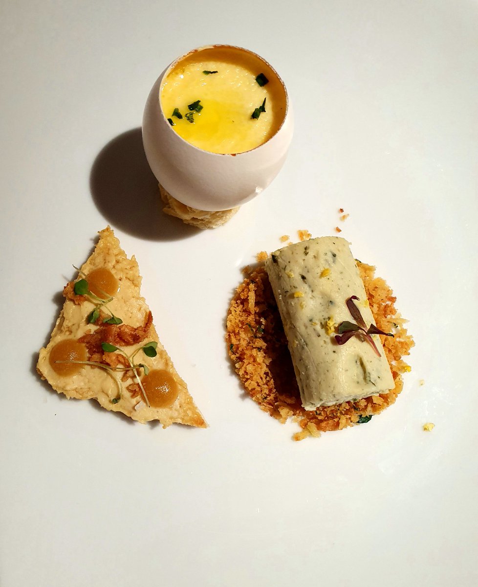 Rina Eleftheriou tweet media