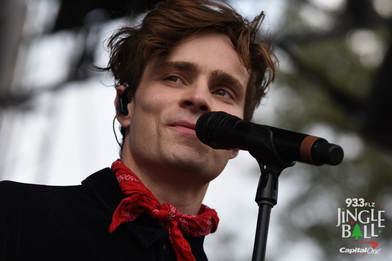933FLZ's tweet photo. Spencer Sutherland https://t.co/DoLgRgvBFW performs onstage during 93.3 #FLZJingleBall 2019 Presented by Capital One at Amalie Arena on December 1, 2019 in Tampa, Florida. [Photos] #freeshowpreshow https://t.co/RhPYVYkhRs
