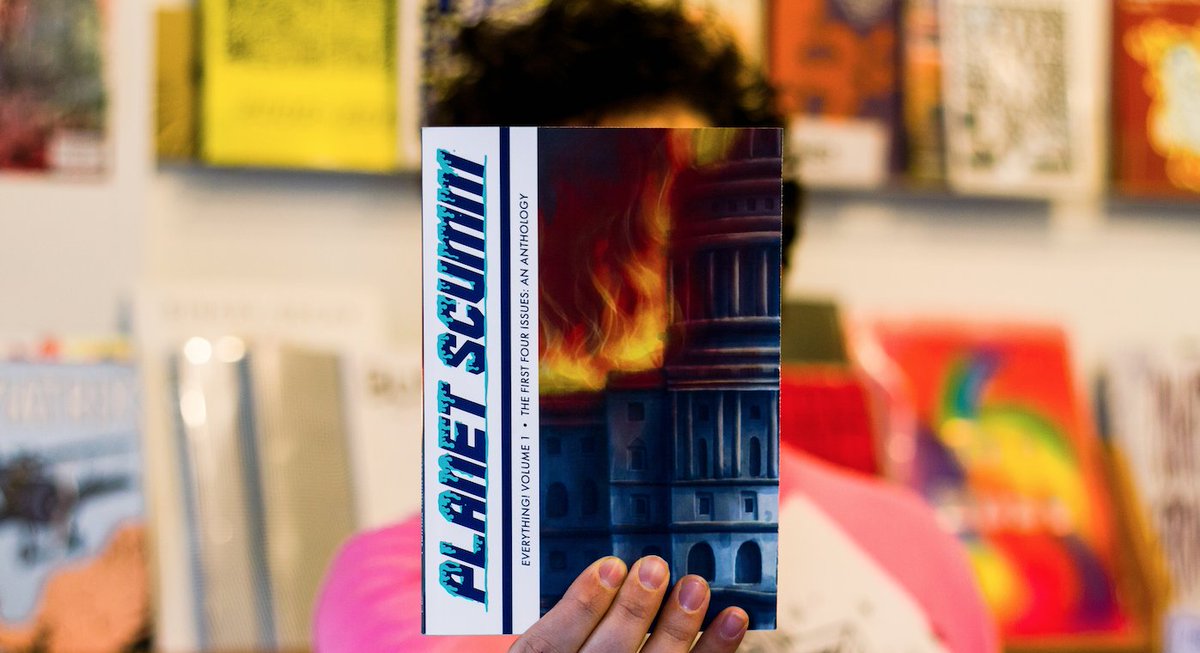 planetscumm's tweet photo. WE MADE A THING. 

https://t.co/OyCLE0t99O 

#anthology #indiepub #scifi #sciencefiction #amediting #writingcommunity #smallpress https://t.co/GEg038OdAm