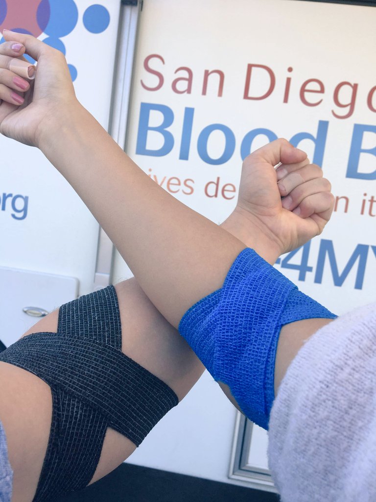 DrtyRttn_JLH's tweet image. Yang2020!!!! #PledgeForHumanity 
#YangGang2020 
Dedicated 1hour at the blood drive 💪