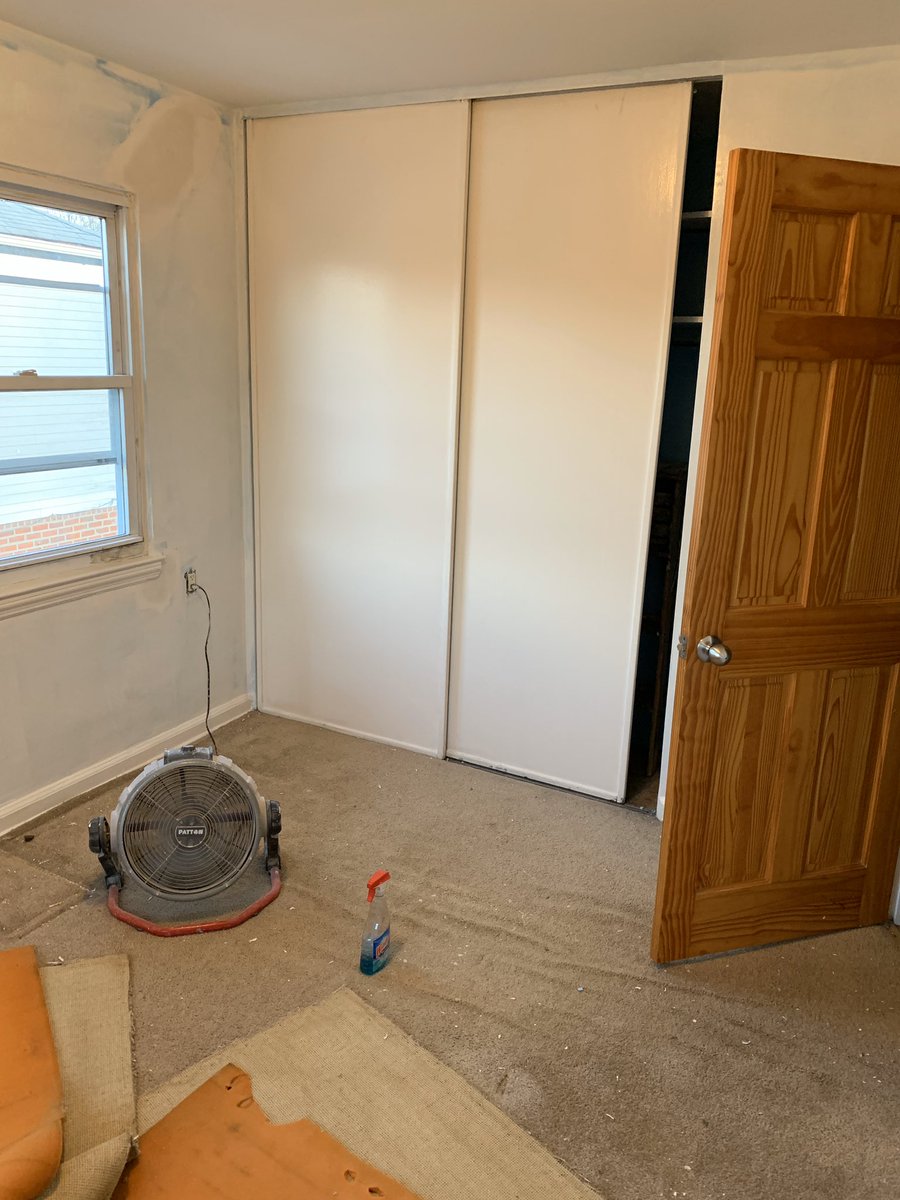 theguycornernyc's tweet image. No rest for the weary and always a project available when you own a house. #MyPrincessesRoom #WorkInProgresss #DIY #HomeImprovement #BoysRoomTurnedGirlsRoom #HomeProject