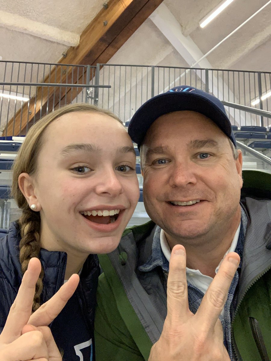 JMichaelKunsch's tweet photo. \\//‘s up. #NOVAvsLaSalle https://t.co/IDf6nDRNN5