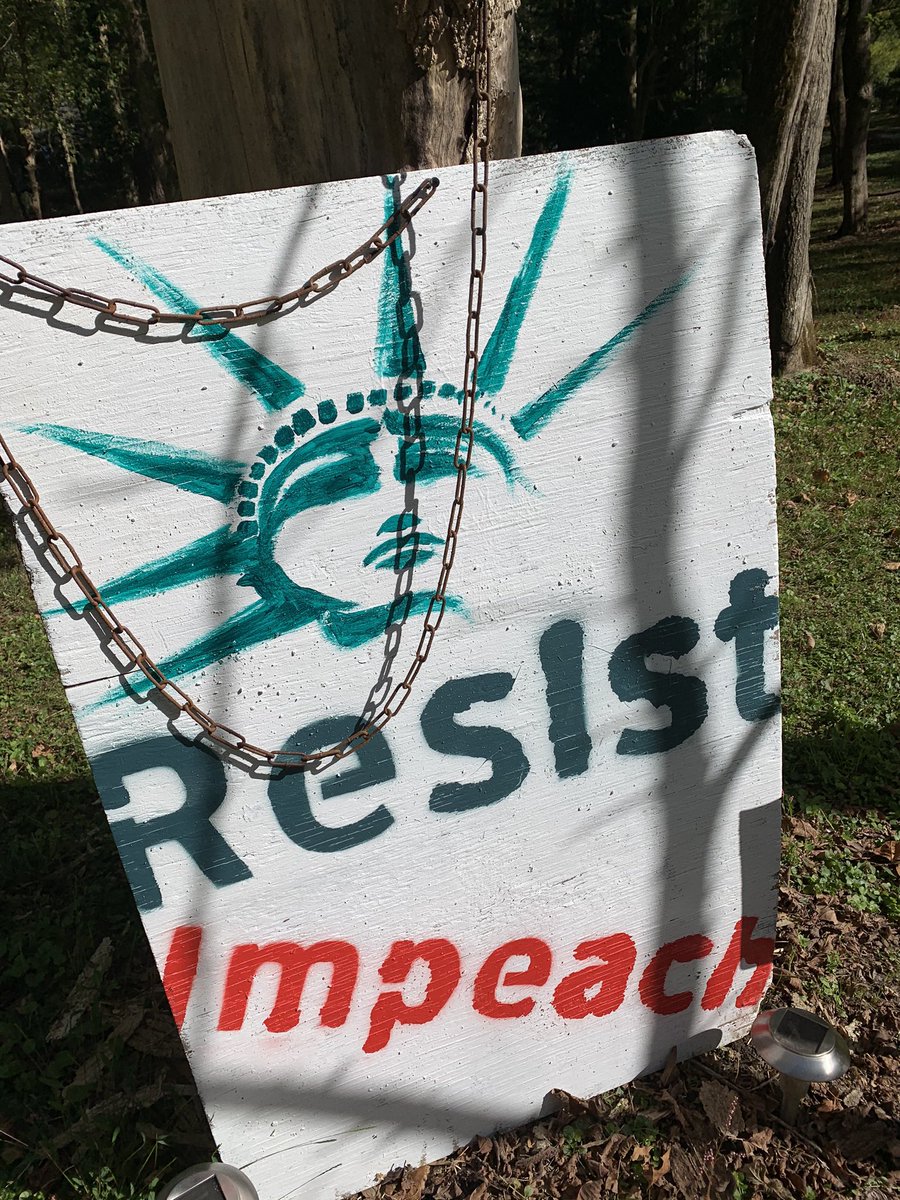 USAmailbox's tweet photo. There is always place on our heart ❤️ for nation. Make signs, it’s fun and easy, learn how https://t.co/zjKDqGCUMD Watch @Larkworthy amazing Free speech freeway https://t.co/3xHJQ5ekUy about patriotic #freewaybloggers Follow @politicallands1 @suevisa @PDX_Resists @g_course https://t.co/nwzfrzUX6C