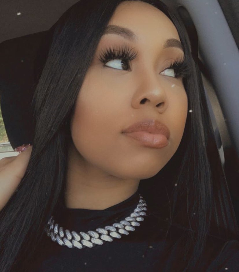 ashdotkash_'s tweet photo. Lashes On Fleek💅🏼 https://t.co/ybFh4kEbCw