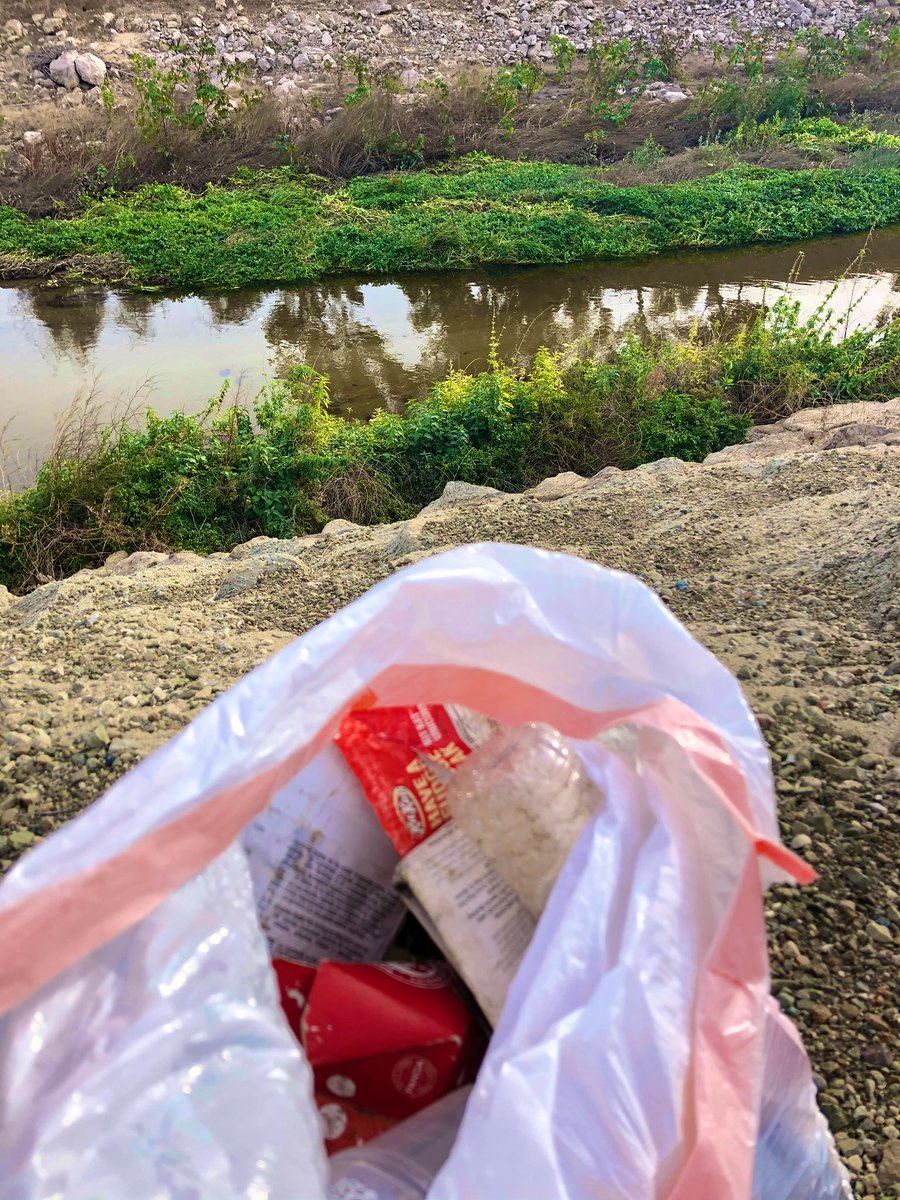 AMP1520's tweet image. Just finished my hour of community service for #PledgeForHumanity and got a lot more done than I thought! Great idea from @AndrewYang and the team! #Yang2020 #AndrewYang #AndrewYang2020