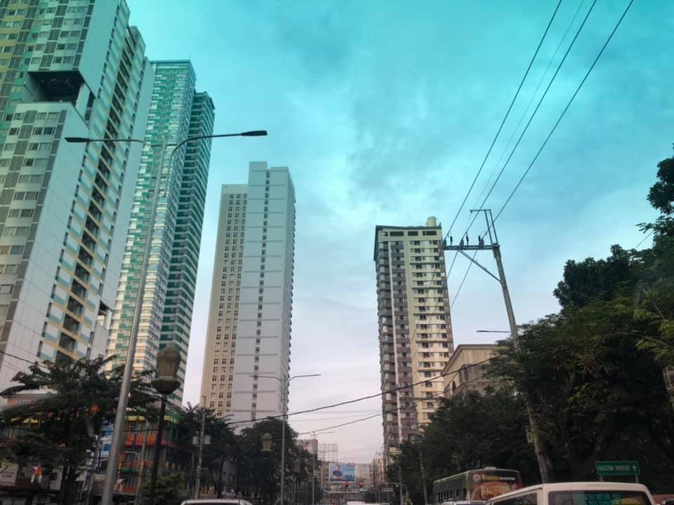 ManilaPIO's tweet photo. Good morning from the nation’s capital! Here’s a view of España Boulevard on this Monday, December 2, 2019. | @sarchavez

#BagongMaynila https://t.co/YWohEQGt6p