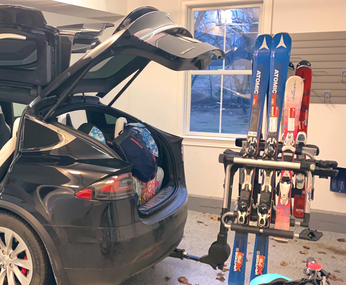 runthejoule's tweet photo. Thanks to @Sugarbush_VT for the destination charging.โก๏ธ๐๐ป A great getaway weekend w/ bonus visit to the @LawsonsFinest taproom.
#tesla #modelx #vermont #warrenvt #emissionsfree https://t.co/O4piXZi5fF