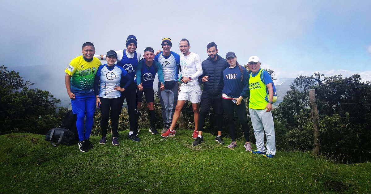 franchesco2505's tweet photo. Hoy con el equipo #runningmachines reto páramo del mejue cumplimos el objetivo ! @jgarciawren @juanpacoach https://t.co/xDigLqyrUF