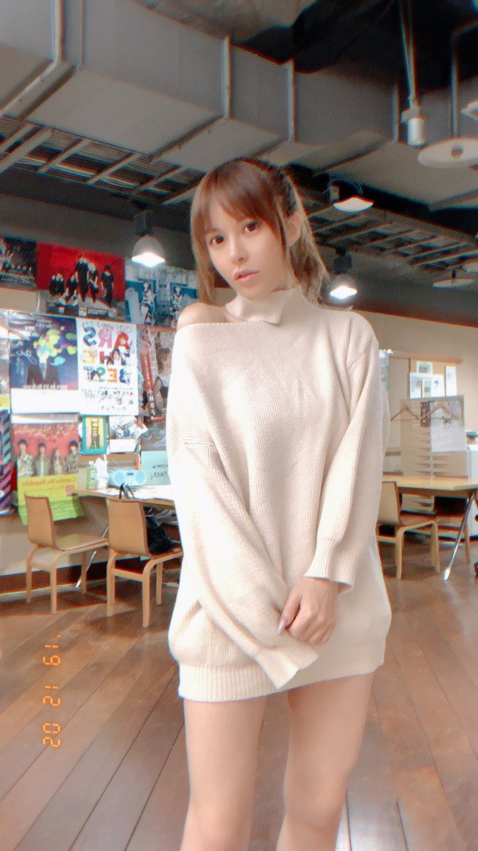 森藤恵美 No Twitter スタジオ暖房付いてないから 寒い この後 トークルームに履いてるの 履いてないの の極写メをアップします Hapimoni Jfn