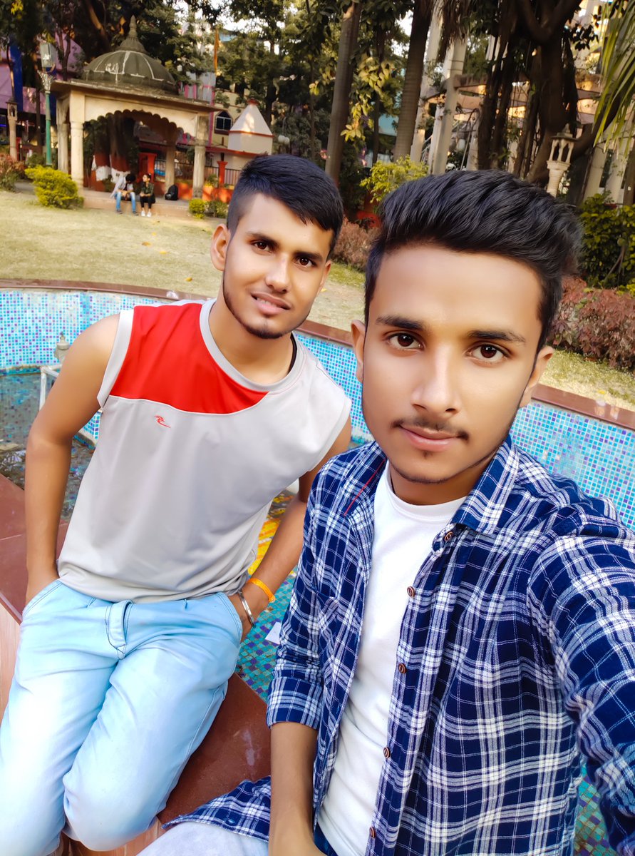 badhauranath's tweet photo. Love❤️❤️ https://t.co/7yP7eAsoD7