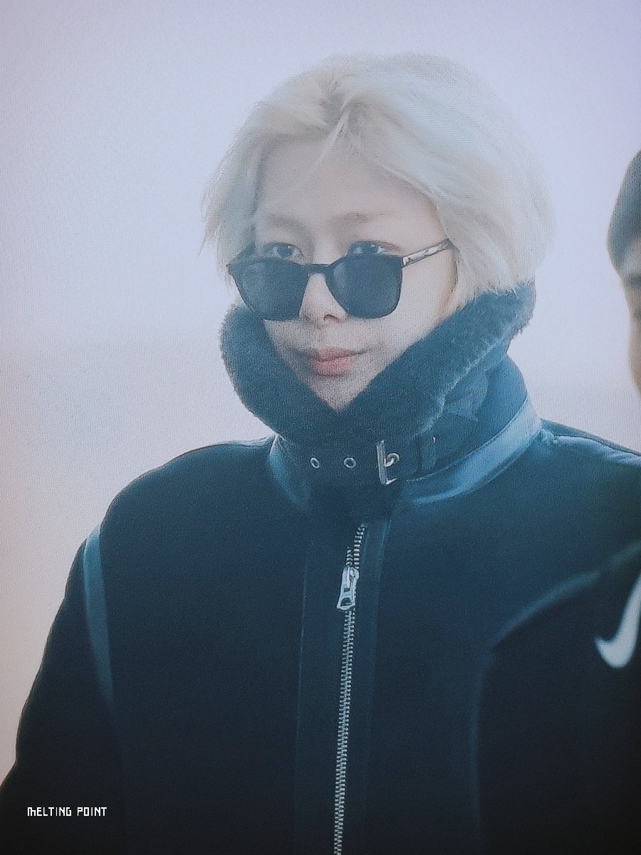MeltingPoint_hw's tweet photo. 191202 #형원 #HYUNGWON #몬스타엑스 #MONSTA_X @OfficialMonstaX https://t.co/HCJYXXkPxe