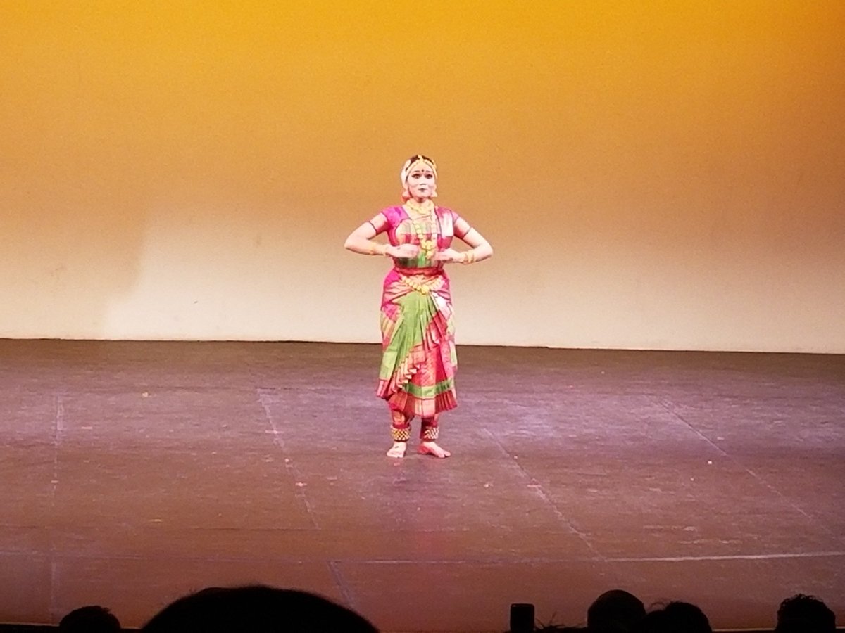 DRRmatters's tweet photo. So appreciative of the talented @StutiWith for the special invite to tonight's dance showcase. Such amazing dancers of all ages. Proud to support the #Jegatheeswaralaya fine arts program and the #community. 
#CommunityEngagement #CET
@ChandraNepean 
@USJaswal 
@OPSChiefSloly https://t.co/Kunk0TkhlH