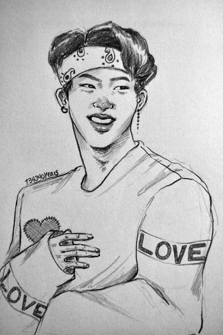 20190705 / day 186yes i draw seokjin with a bandana like every time but i just love he looks like with a bandana, move on  #btsfanart @BTS_twt