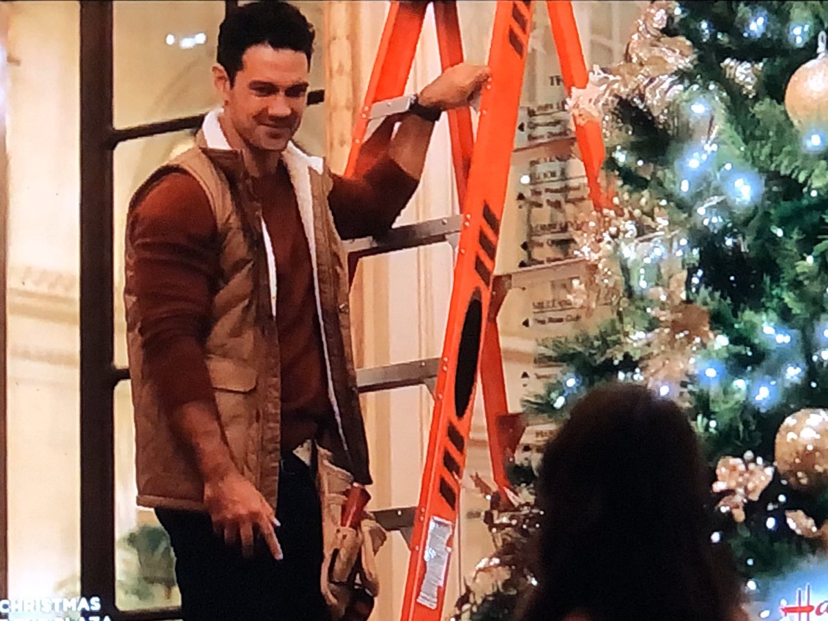 Ryan Paevey wins for best red sweater. Goes from day to night effortlessly. Makes the rest of the world fade away. Would watch it in its own movie.  #ChristmasAtThePlaza  #SexyChristmasSweaters