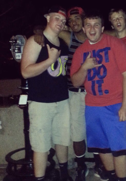 KyleRobideau's tweet photo. Shout out to facial hair 😂 @doublecheese67 https://t.co/IT9M2vWb0r
