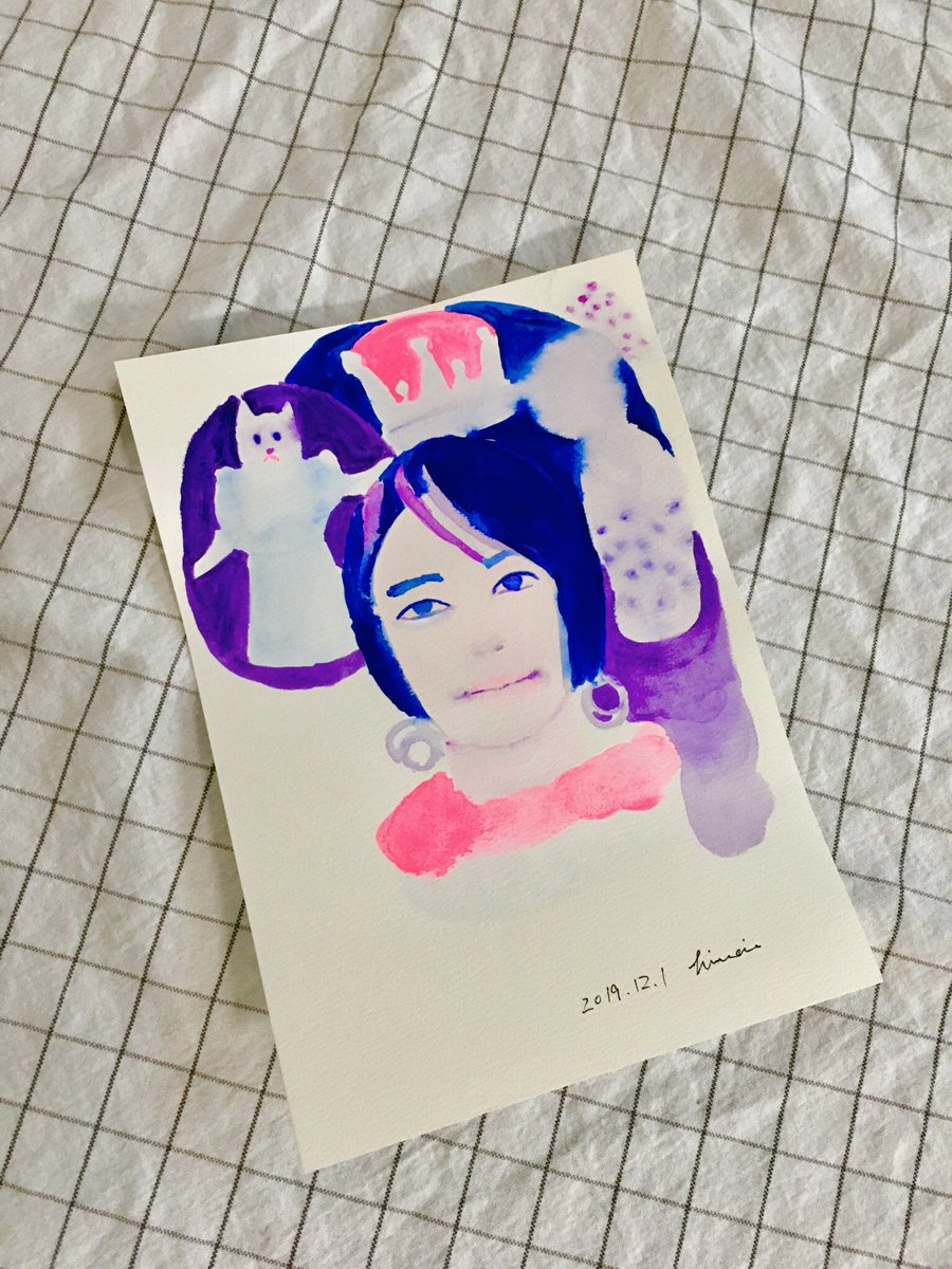 mizutamaizm's tweet photo. 昨夜、古着屋HIBIWAのイベントへ。平井豊果さんに似顔絵を描いて頂き、かわいいバッグを購入し、出店者の皆さんとお話しし、素敵な時間を過ごしました。
似顔絵は家宝でございます。素敵でしょ…！(噛み締め) https://t.co/QtzFRpb7eW