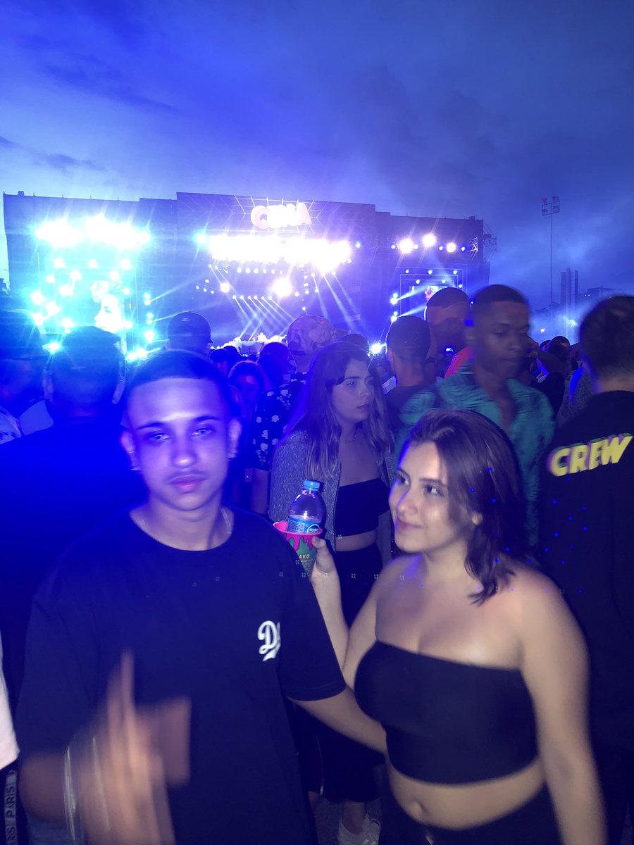 slcingridd's tweet photo. conexão de outro mundo!🤯 amo você bebe 🤩❤️ https://t.co/7Gi0HnOFRI