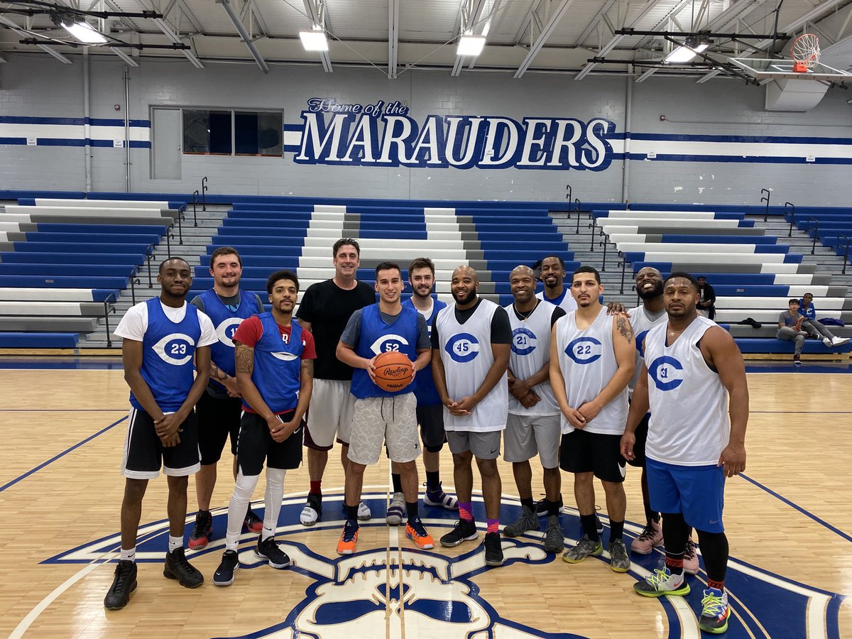 Another Fantastic Alumni Game!  Love to see all the Carlson Basketball players come back home!  Once Marauder Always a Marauder!🏀😊