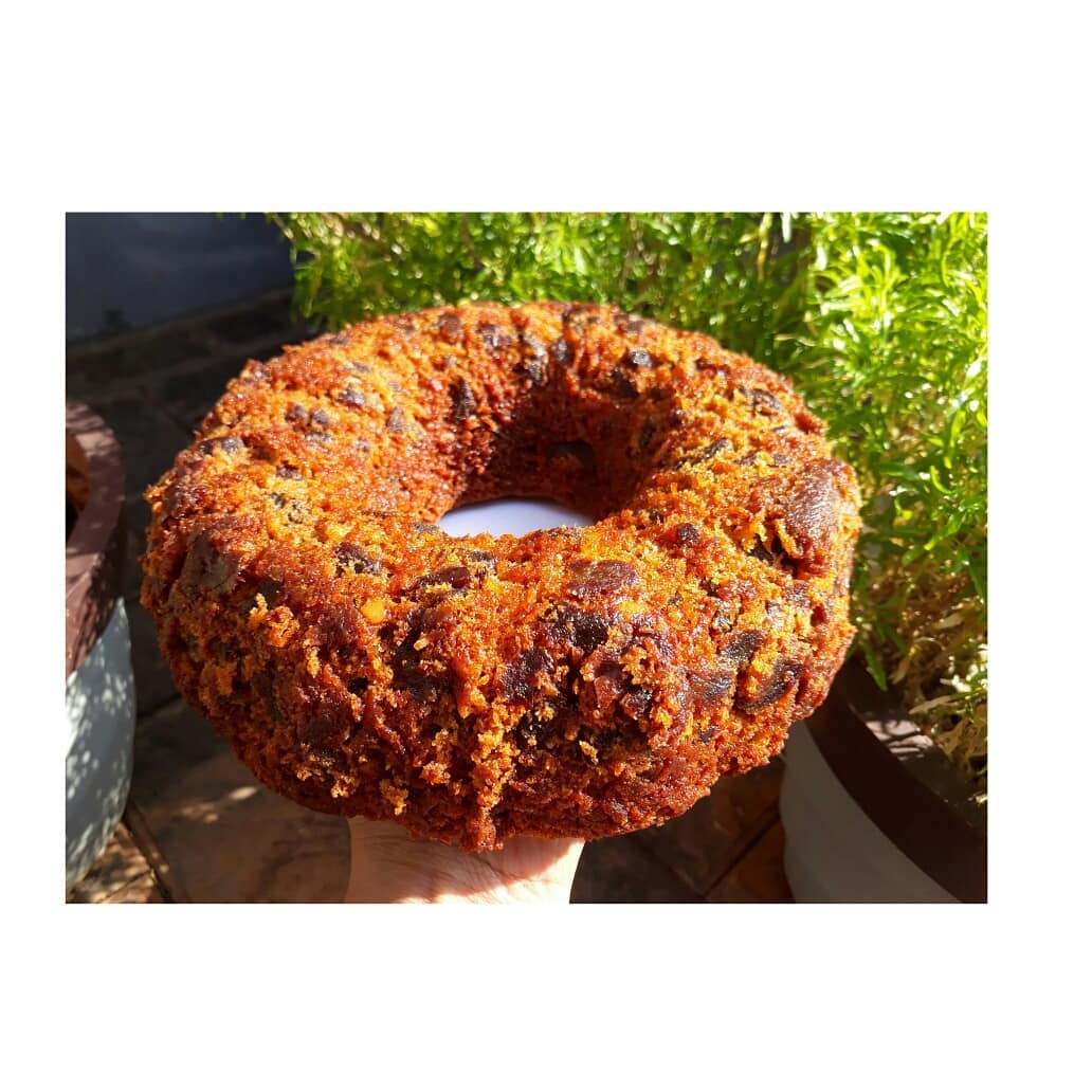 YousafHeba's tweet photo. #carrotcake #nuts #cakes #prettycakes #cakedecor #cakeartist #cakeinternational #datescake #cakecollection #healthycake https://t.co/TT1Ck5E06f