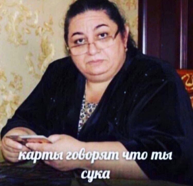 EKw4uxAWsAAlt93?format=jpg&name=900x900