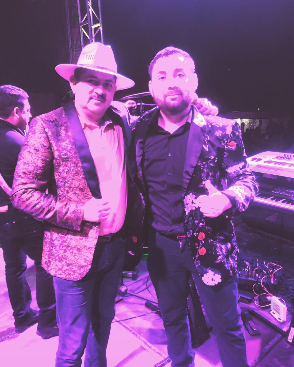 SAMMY_EL_RAYO's tweet photo. Que tremendo bailazo en las conchas con el coloso https://t.co/7RsdR7kLIe