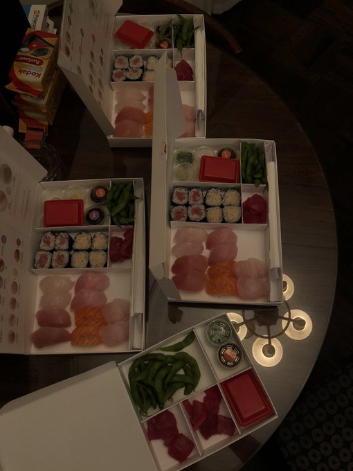 best birthday yet🥂 finally 21!! https://t.co/CFSAS6eoF9