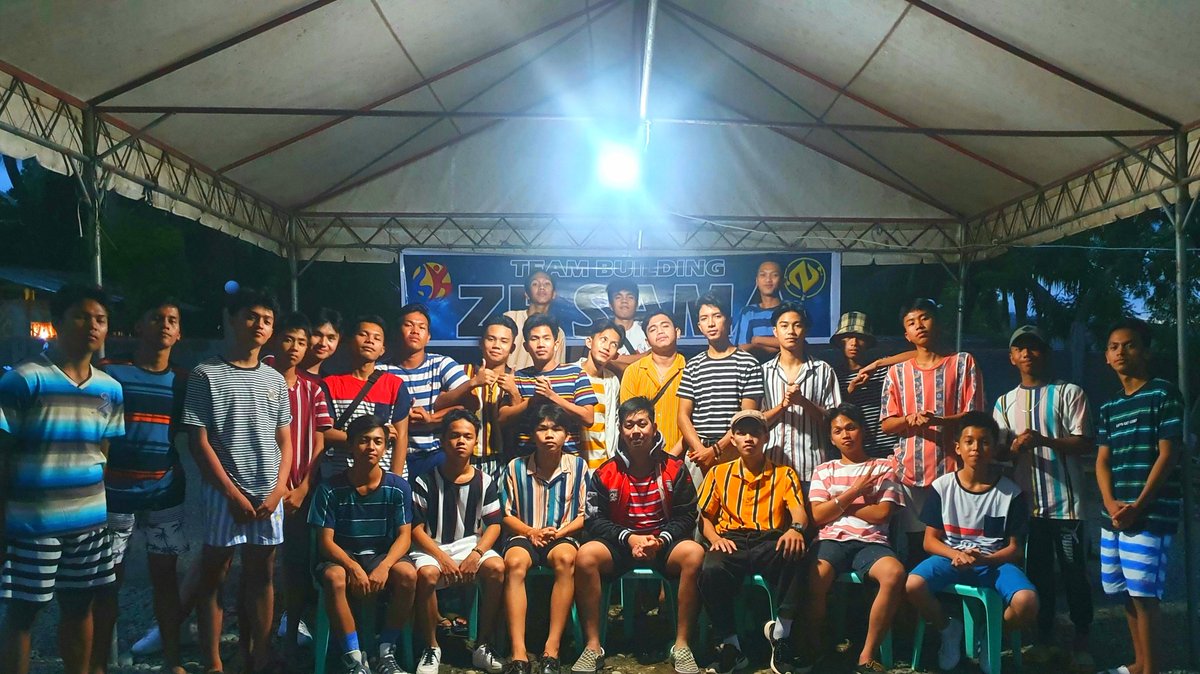 ZeSama_'s tweet photo. Ze Sama Team Building 2019 🙌

2020 here we goooo!
#SamalDanceCommunity #EmntCmmnty https://t.co/kBETw7V3Dv