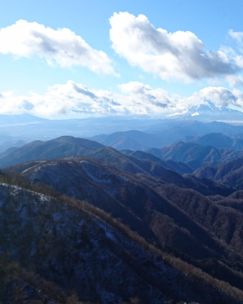 cyclonechee's tweet photo. 登山でもCycloneの耳つきウールキャップがすこぶる快適だということをお伝えしておきます( ・`д・´)
https://t.co/pj2J6vwRF1
#cyclecap #cyclingcap #winteride #trekking #hiking #tanzawa https://t.co/BjHn1fkibT