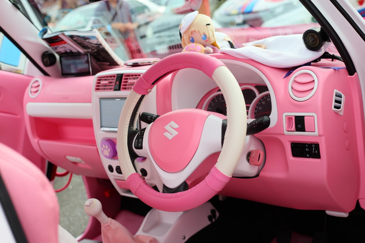 アップガレージ京都八幡店 公式 Expo痛車天国 No 016 Vmax0712 内装までピンクで可愛く仕上がってます 痛車天国 Suzuki Jimny リトルバスターズ