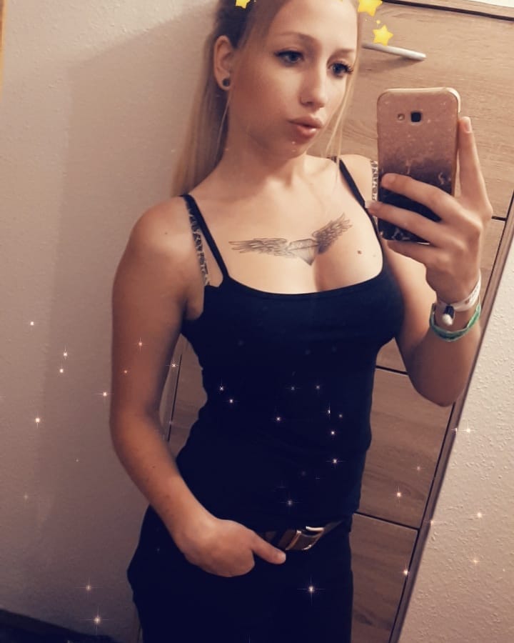 Vielleicht bin ich nicht das perfekteste Mdchen aber das was ich habe ist ein groes Herz und helfe wo ich kann.. 😋