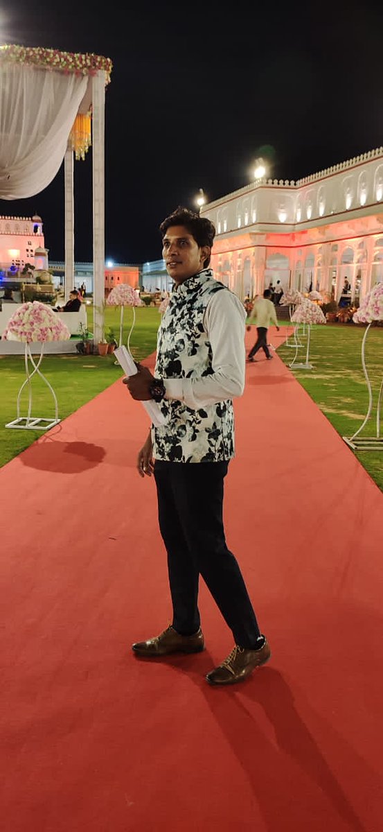WesternSuper's tweet photo. Vikas Nagar Wedding CHOREOGRAPHY BY REX SIR

Special Thanks to Babulal Nagar Ji

Contact - 9982076013, 7976683911
Super western Dance Academy
Address- Plot No 122 223 Basement Opp Shardh Madhayam Marg, Near Thadi Market, Mansarovar, Jaipur, Rajasthan 302020 https://t.co/esotLp7tRl