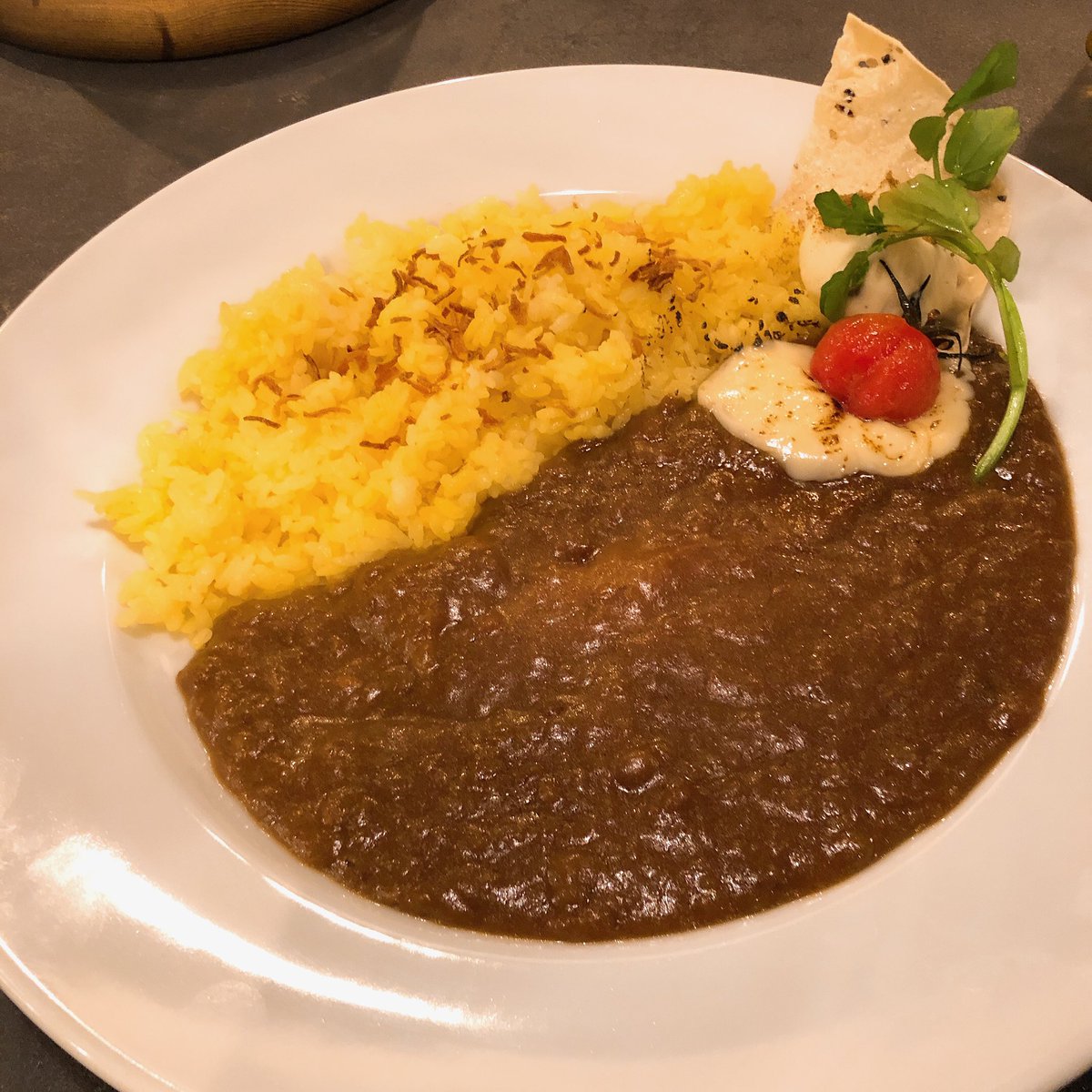吉川和寿 カレー カレーライフ 596日目 386軒目 銀座 Mrs Dada 象のマークが目印のミセスダダ なんとも独創的な店名 と思っていたらカレーも独創的でした Art Of Curryの文字通り 味や内装など全てをひっくるめて感じるままに また行こう