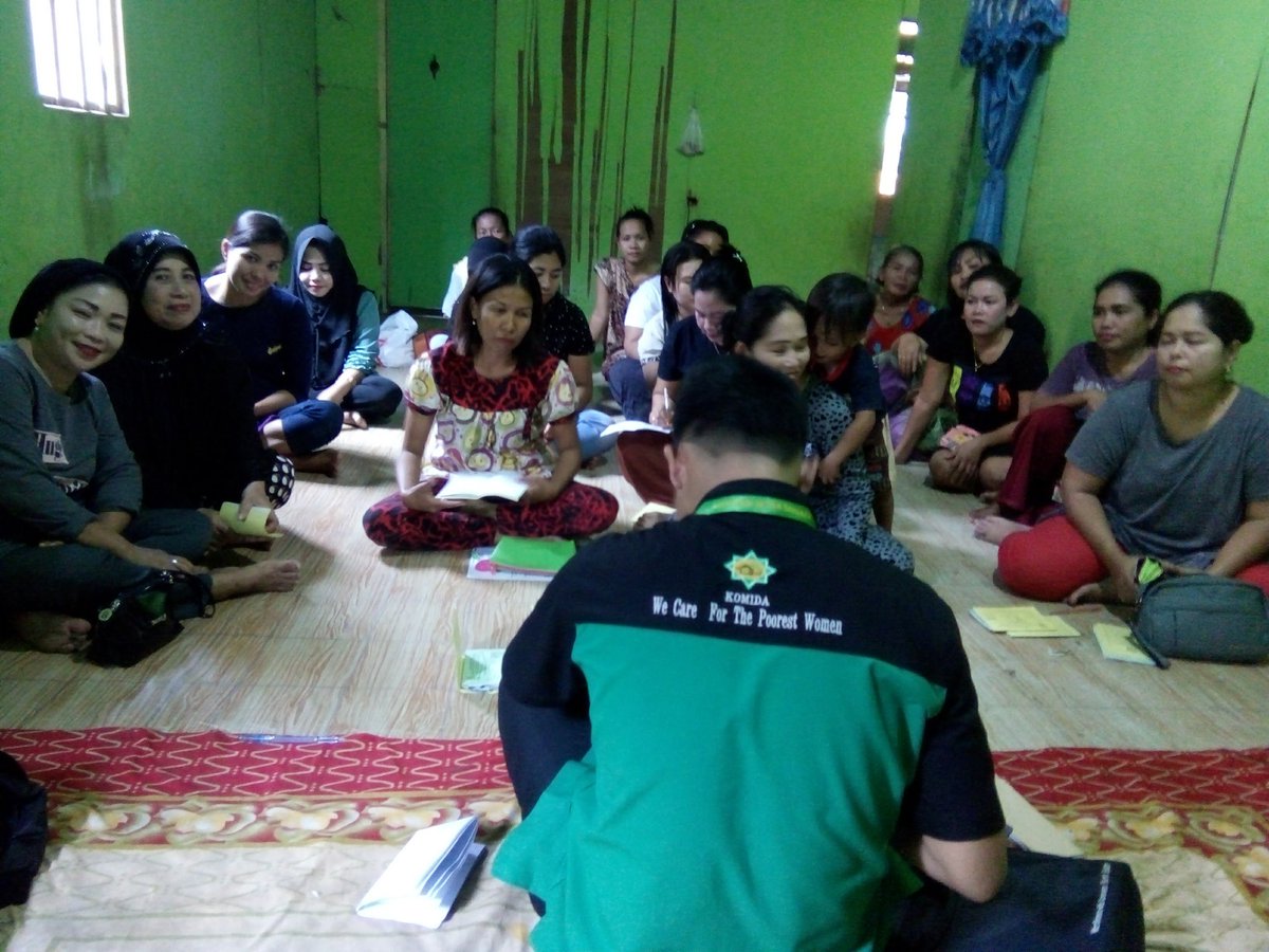 anggi_arid's tweet photo. Kami peduli mereka, karna senyum mereka adalah kebanggan kami
#komida
@komidaofficial https://t.co/HrXSDdCBDy