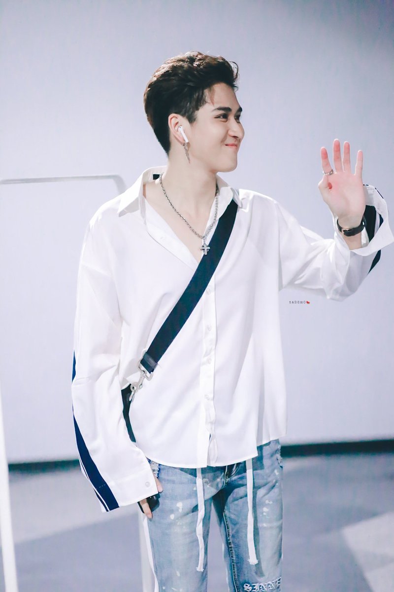 TANGMO__AS's tweet image. บ๊าย บาย นะ
#นัสยิ้มจิ้มแก้ม 
#Superboyprojectfinalweek 
#superboyproject 
@NTanadech