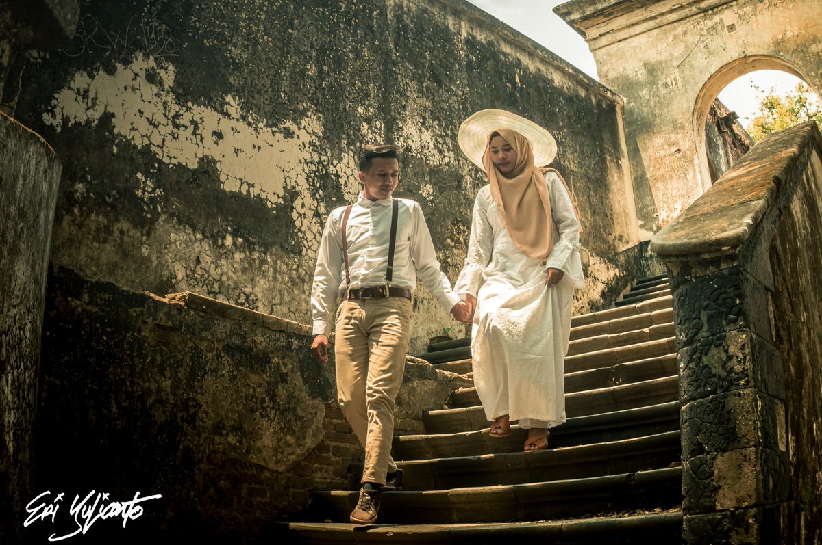 eri666y's tweet photo. Preweding Photo Session.
Benteng pendem #ngawi

#SonyAlphaIndonesia
#SonyAlpha
#prewedding
#photoshoot
#justmarried
#preweddingbojonegoro https://t.co/Y8LdIM5Hi7