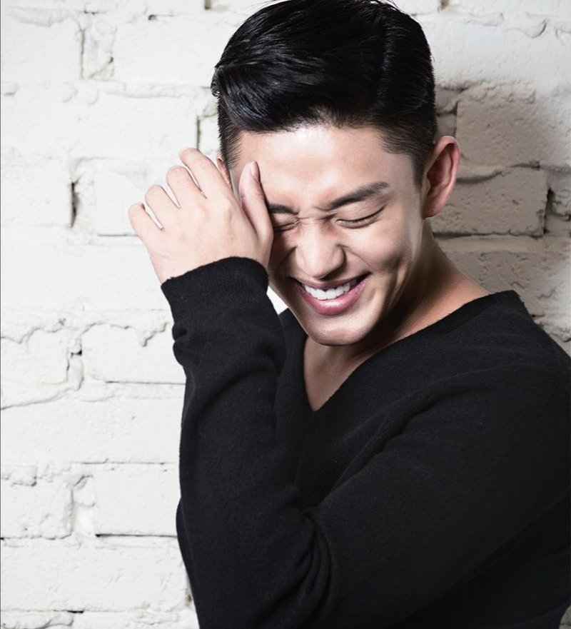 Marxiquel02's tweet photo. Billions of smiles but yours is my favorite. I love YOO!!! #YooAhin  #유아인 https://t.co/E6BV3AgpR0