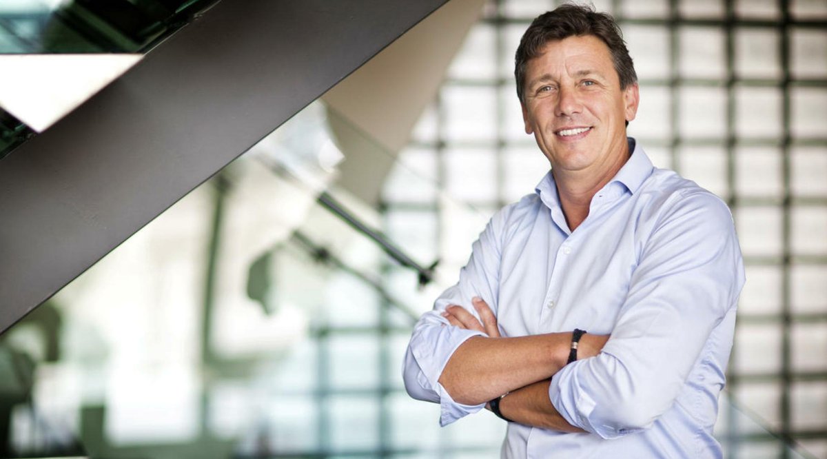 Ook <a href="/novonschoonmaak/">Novon Schoonmaak</a> uit #Zwolle gaat werkzoekenden aannemen via #OpenHiring: een baan zonder sollicitatiegesprek. Directeur  <a href="/jaccovonhof/">Jacco Vonhof</a> is enthousiast over de filosofie achter deze bijzondere aanpak. Zie: openhiring.nl/novon-schoonma… <a href="/MKBNL/">MKB-Nederland</a> #werk #arbeidsmarkt