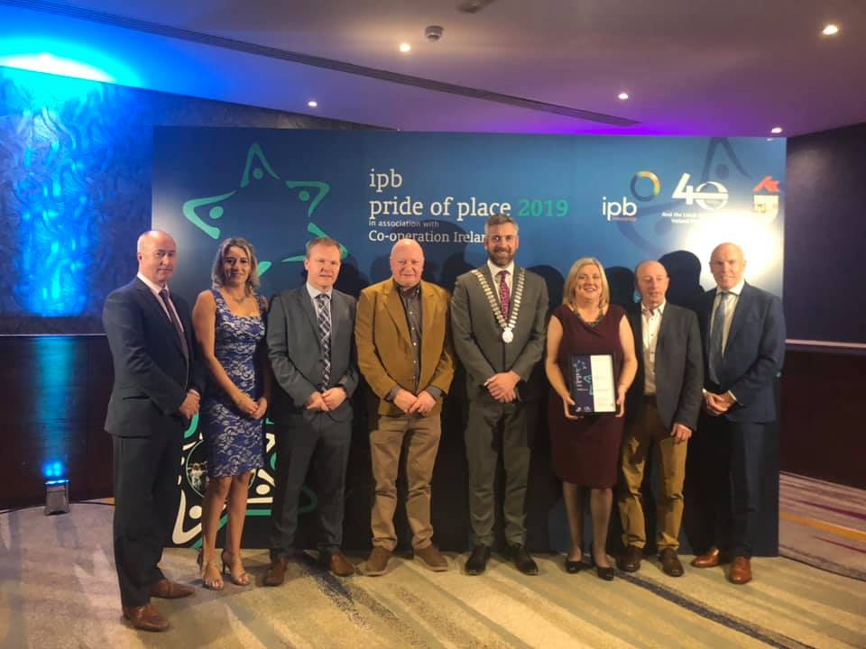 At the Pride of Place Awards in Kilkenny recently with finalists Courtmacsherry Harbour Festival, Beara Tourism, Boherbue Tidy Towns and Ballinhassig village. Well deserved win for Courtmacsherry & the 7 heads community 🏆🏆🏆👏👏👏