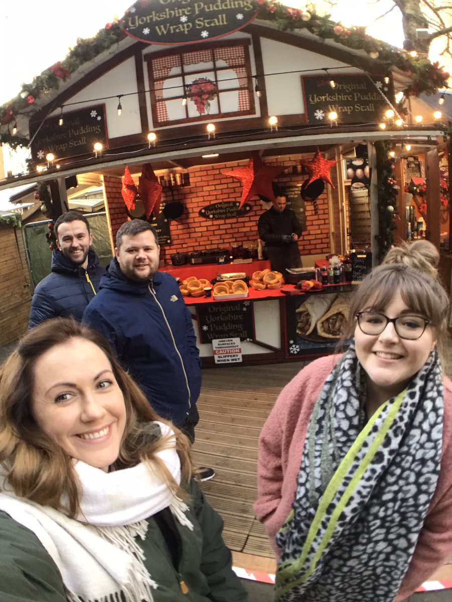 BethTeachesTech's tweet photo. Nice to have a lunchtime stroll with @NickEvans11 @Rufio99 @sopheyates for a cheeky Yorkshire Pudding wrap from the Christmas market in Swansea! #supportlocalbusiness https://t.co/h7rRd4tW4y