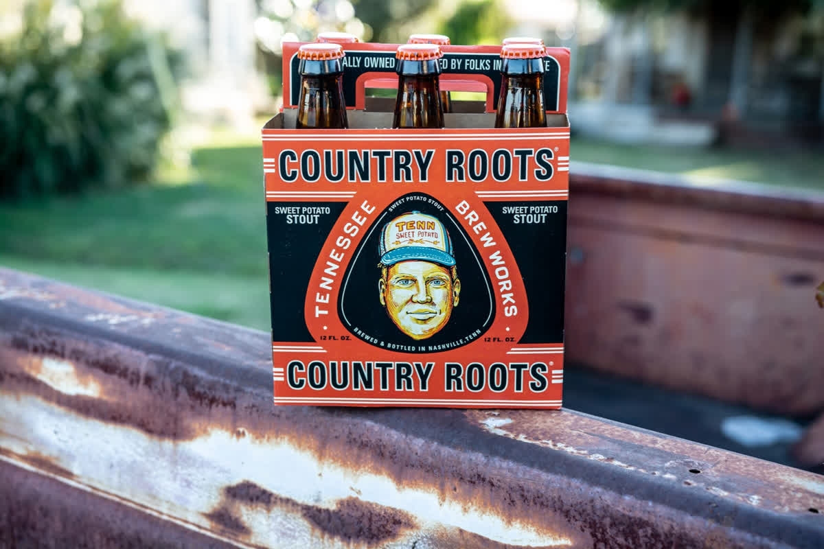 Roasted sweet potatoes create a silky smooth and creamy stout. Taste the Country Roots Sweet Potato Stout for yourself on Saturday.
📸 <a href="/TNBrewWorks/">Tennessee Brew Works</a>